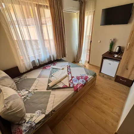 Amfora 2 In Olt Town Guest house 3*